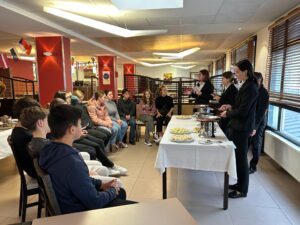 b2a7a772 65fc 4c44 914b d33870516a46 - Mention Événement Espaces Événementiels et Volumes de Communication