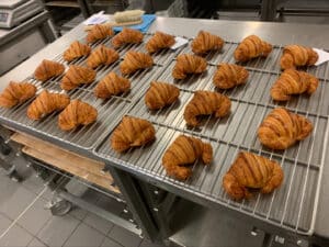 processed 2F8227F5 DA54 42DF A0A2 3F74E74B606A - Mention Événement Espaces Événementiels et Volumes de Communication