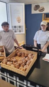 1000005411 - Mention Événement Espaces Événementiels et Volumes de Communication