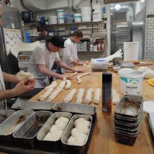 1000007638 - Mention Événement Espaces Événementiels et Volumes de Communication