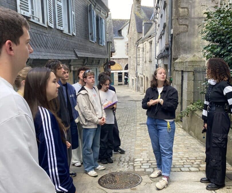 📸 REUZ – Immersion culturelle à Quimper !