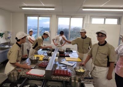 pro hWLDRrqk - Mention Événement Espaces Événementiels et Volumes de Communication