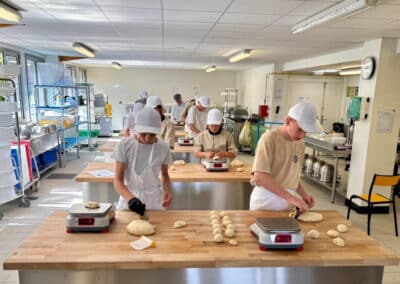 processed 88B1FCFD 7CC6 41EF 8053 8DD0A197674A - Mention Événement Espaces Événementiels et Volumes de Communication