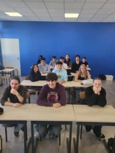 1000029627 - Mention Événement Espaces Événementiels et Volumes de Communication