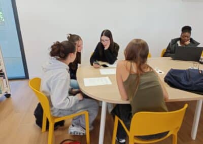 aca7f5fc 8e77 45f0 81eb ffaae3ff9cf7 - Mention Événement Espaces Événementiels et Volumes de Communication