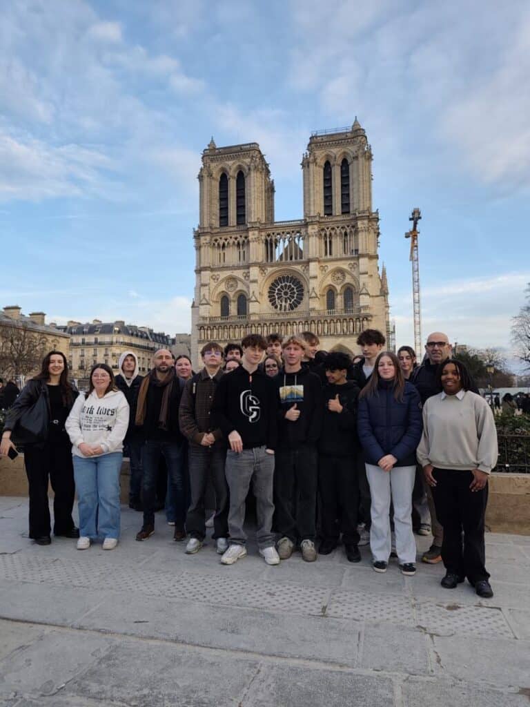 1000014220 - Tarifs Voyage gastronomique et culturel Paris 2026