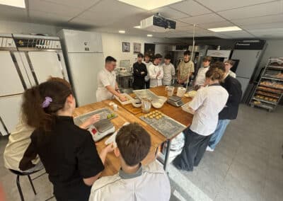 processed 5AD31EE9 9DC8 4909 BCAD E9F3C3E0C1FB - Au cœur du moulin : une matinée riche en découvertes pour les élèves