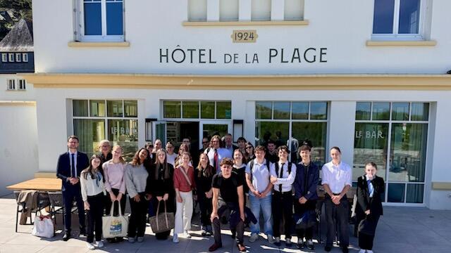 1000055251 - Accueil Sortie de fin d’année pour la classe de Terminale STHR